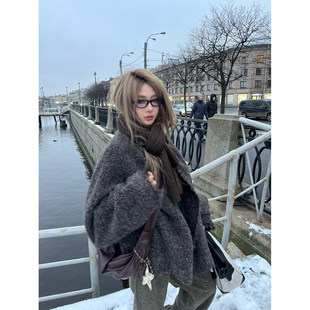 针织开衫 Xinlei 60羊毛20羊驼毛圈圈花纱长毛蝙蝠袖 柏林纪事 Lin