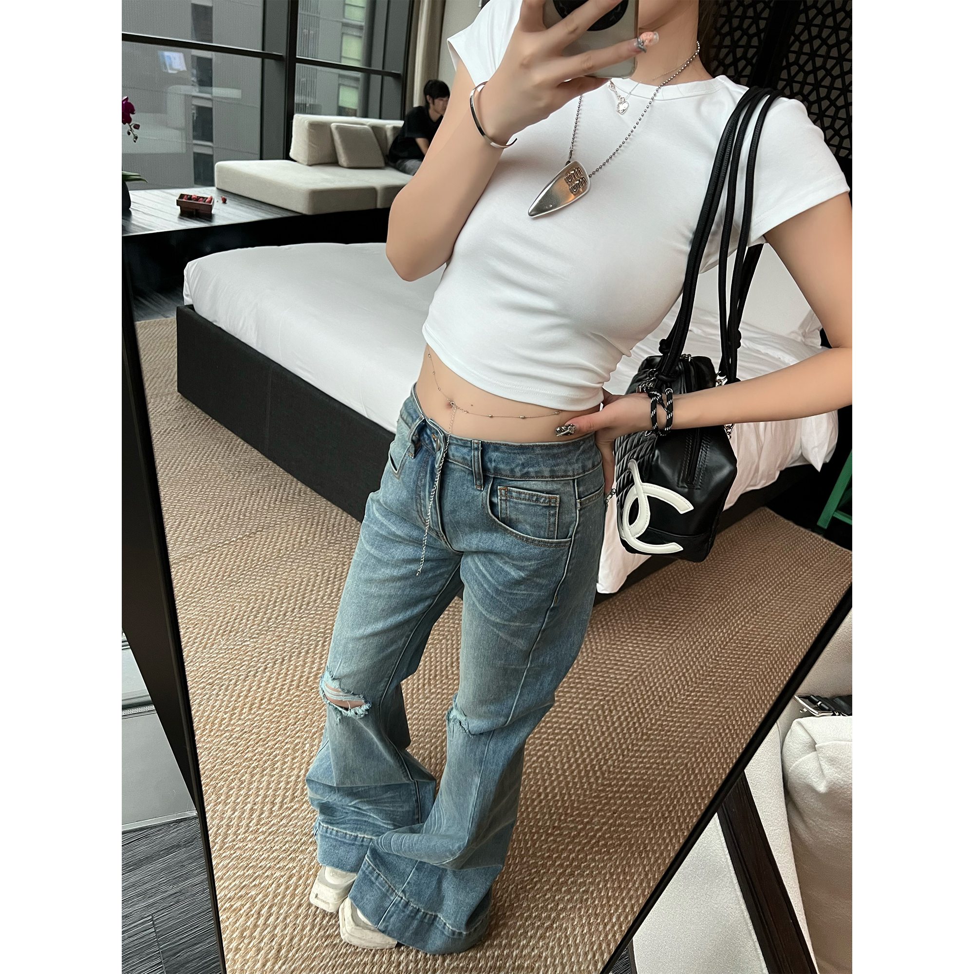 Xinlei Lin “吸睛密码”辣妹露背小飞袖T恤夏短袖T恤上衣女显瘦