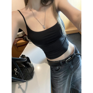 夏日后背交叉小吊带背心女春夏上衣 极简利落百搭款 Xinlei Lin