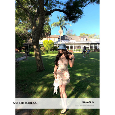 XinleiLin蕾丝印花拼接吊带裙