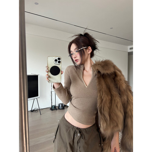Xinlei Lin “Outdoor Wear”半拉链坑条长袖上衣T恤女显瘦百搭