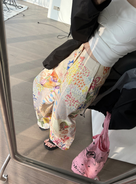 Xinlei Lin  定位印花“涂鸦碎片”满版印花直通阔腿休闲裤女长裤