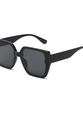 【亏本清仓】夏防紫外线太阳镜男小脸款黑色高级感gm眼镜复古