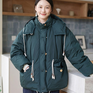 知笔墨2025冬款墨绿色油蜡布保暖轻户外连帽羽绒服
