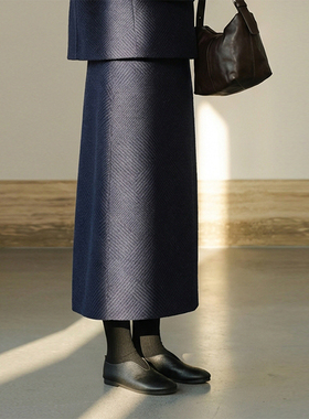 知笔墨纯羊毛双面呢包臀半裙 2026春小众蓝色条纹显瘦藏肉润资