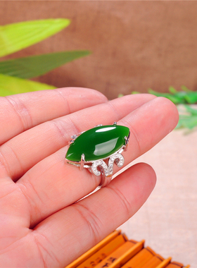 玉器新疆和田玉菠菜绿碧玉戒指女款S925银镶开口戒指