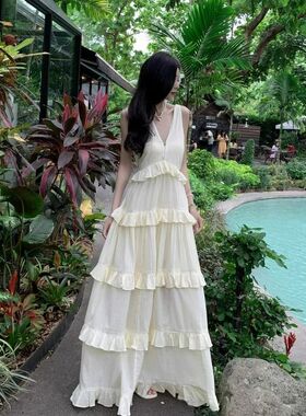 2026夏季法式大码白色洋气质温柔蛋糕裙性感仙女荷叶边深v长裙女