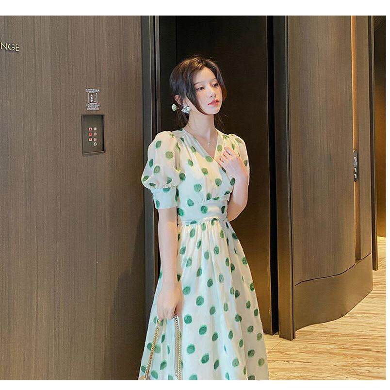 欧洲2026法式夏季甜美收腰显瘦气质女神泡泡袖绿色碎花雪纺连衣裙