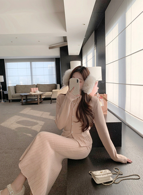 萌萌Ja 摩卡焗松果~气质千金圆领针织开衫修身坑条鱼尾裙套装秋冬