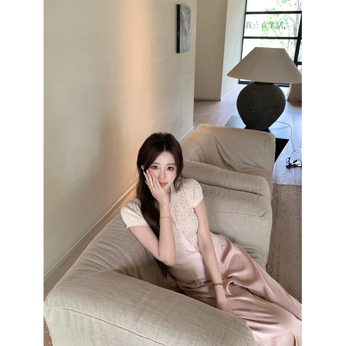 萌萌Ja修身短袖t恤泡泡袖上衣