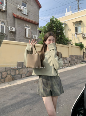 萌萌Ja」seoul甜心 韩系休闲两色宽松短款卫衣百搭圆领长袖上衣女