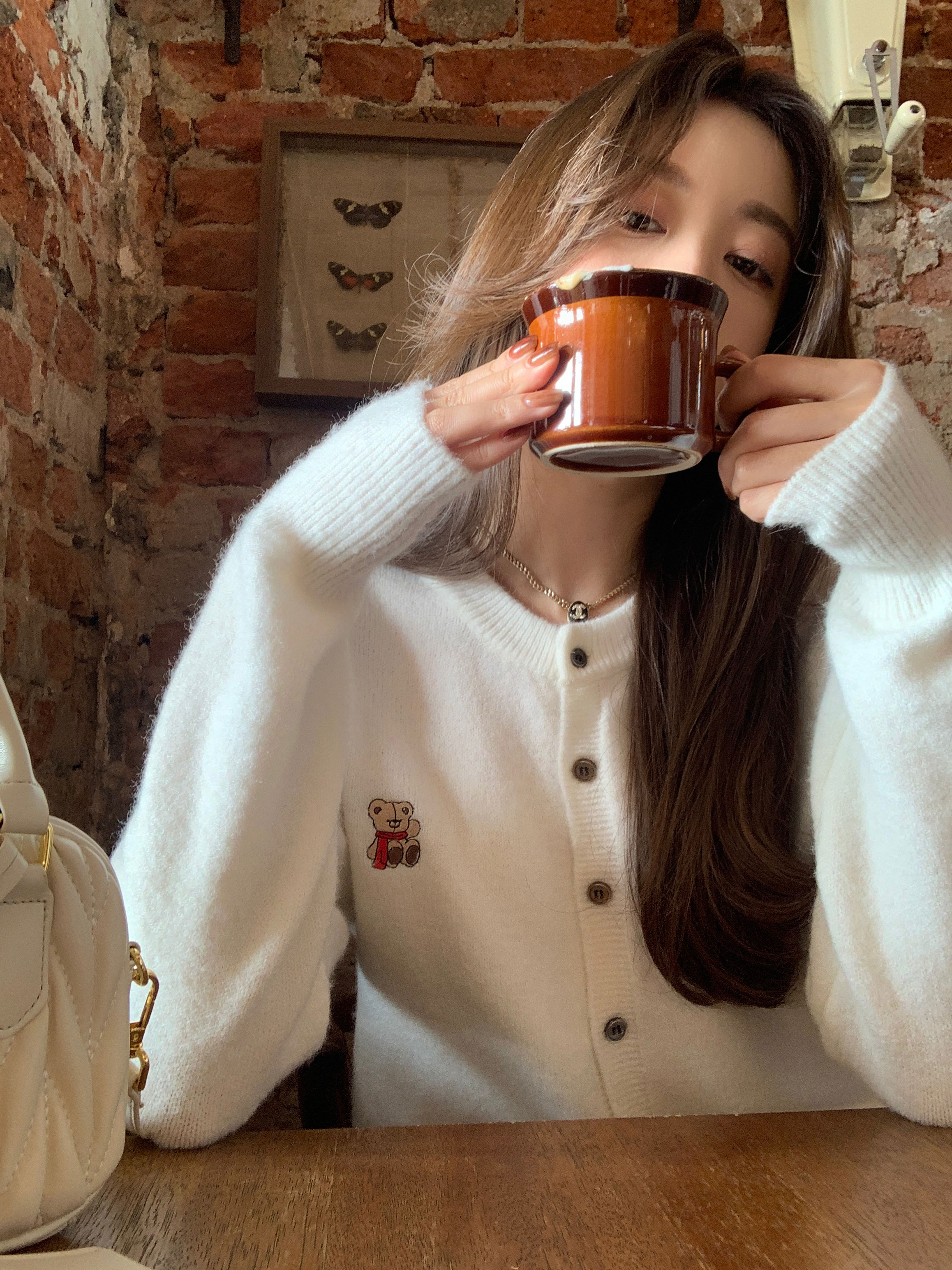 秋冬新款针织小熊毛衣