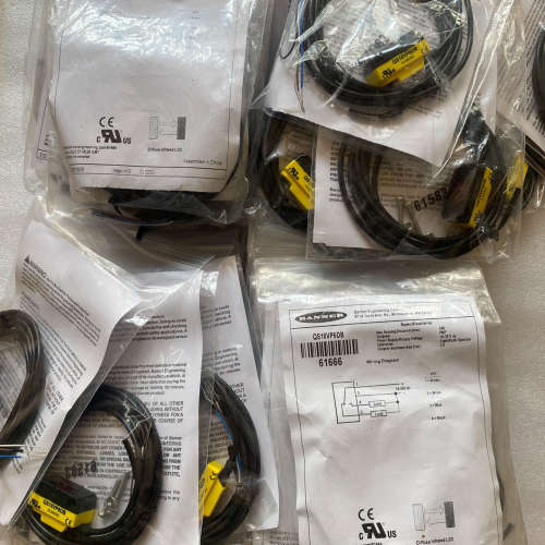 邦纳传感器61666光电开关，QS18VP6DB ，议价