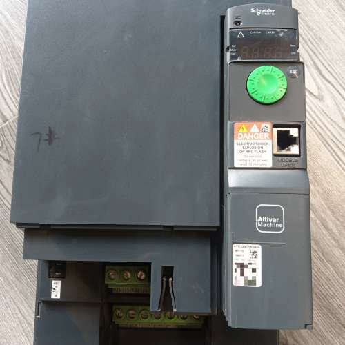 ATV320D15N4B，变频器15KW，议价