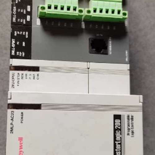 2MLP-AC23 2MLI-CPUU 2MLL-C42A议价