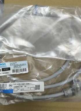 （议价)XS5H-D421-S090-1 ，带接头电缆，1米，