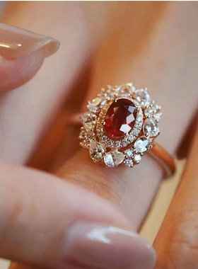 宝缘小众精工珍宝镀金色金锆石复古宫廷大气红锆石戒指影楼手饰品