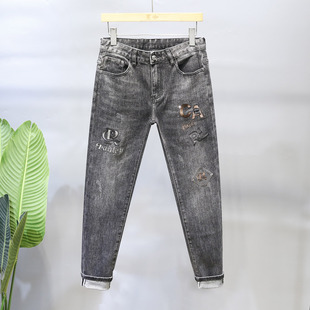 灰色牛仔裤男欧洲站刺绣修身潮流高端潮牌百搭2025新款小脚长裤子