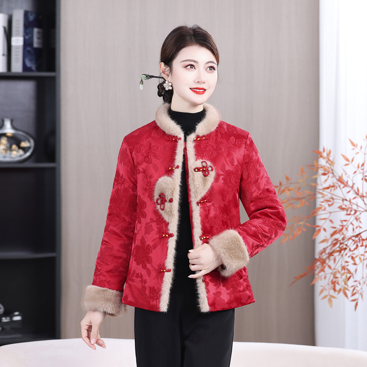 新中式国风高级感缎面过年红色喜庆棉袄加绒加厚气质减龄棉衣外套