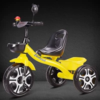 Желтое специальное предложение пенистого колеса жесткое сиденье