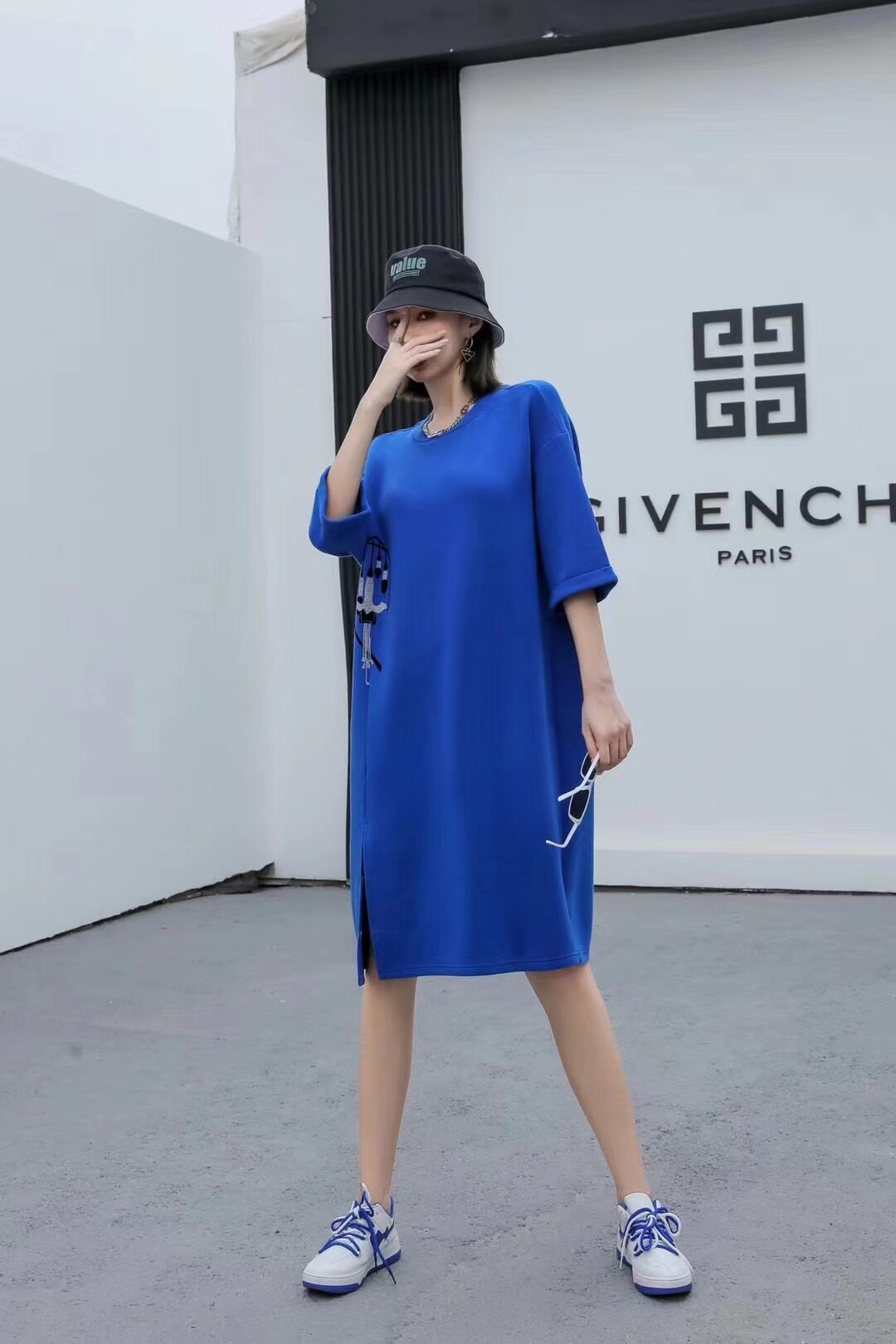 2023妙糖正品春夏新品天丝莱赛尔短袖T恤连衣裙心机开叉宽松显瘦