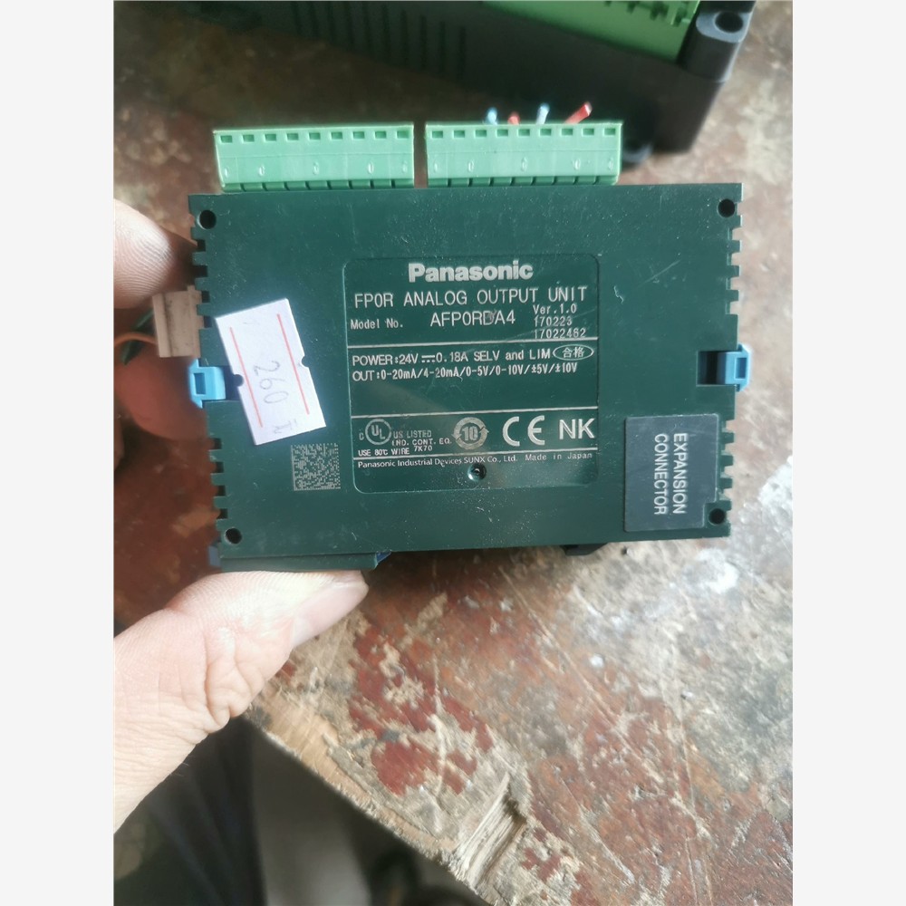 松下PLC控制器AFP0RDA4,
