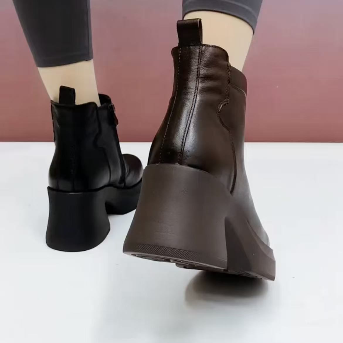 时尚厚底短靴子2025新款洋气百搭