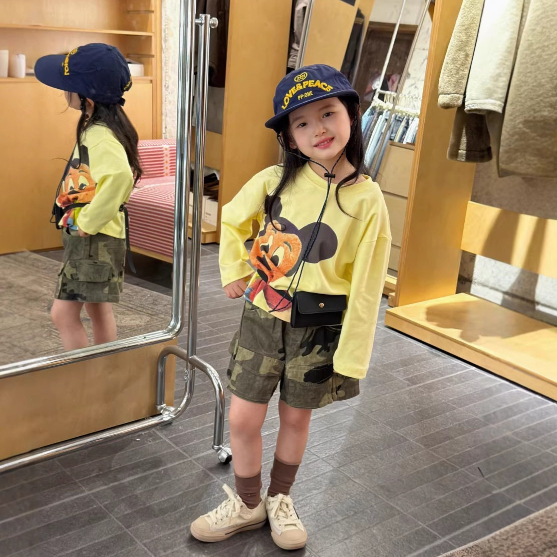 2026春装新款韩版宽松卡通女童T恤迷彩短裤套装儿童印花美式上衣