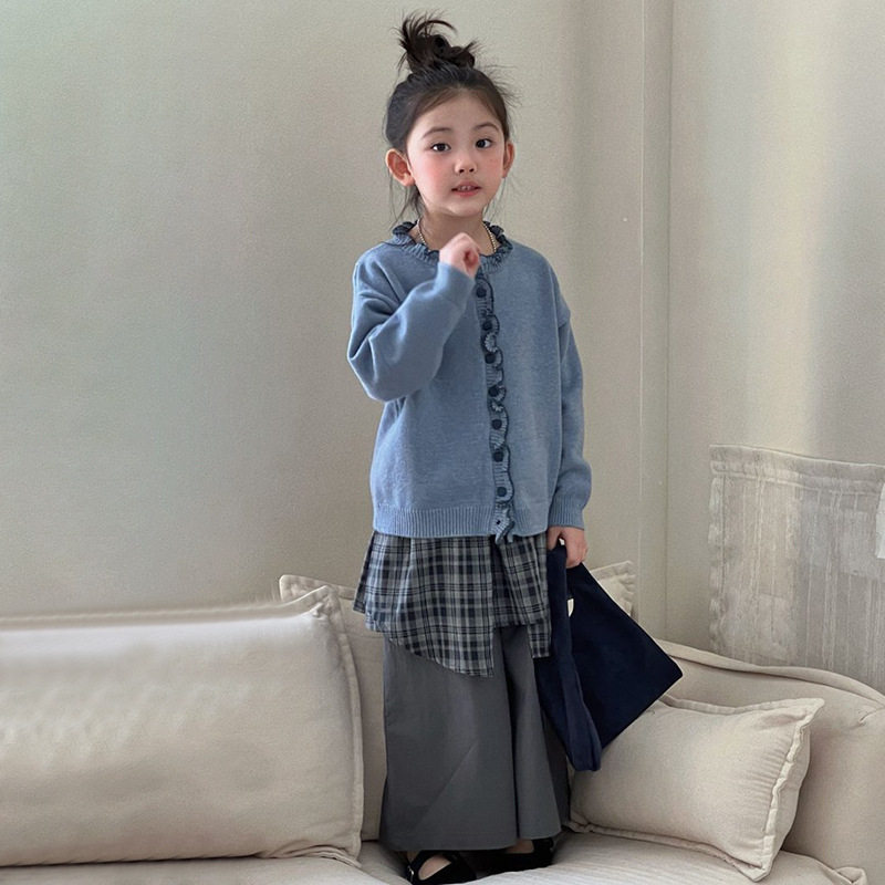 韩版女童2026春装新款纯色毛衣针织开衫上衣格子屁帘休闲裤两件套