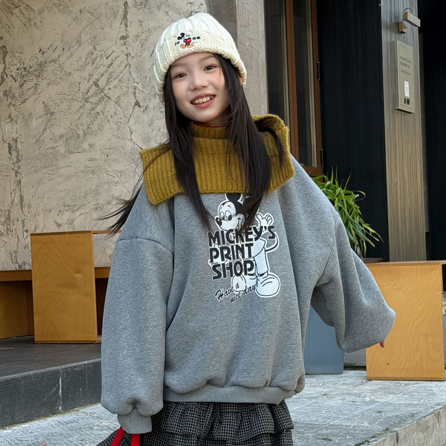 花与寻童装女童卫衣2025冬款软萌米奇卫衣加绒加厚内里保暖百搭潮