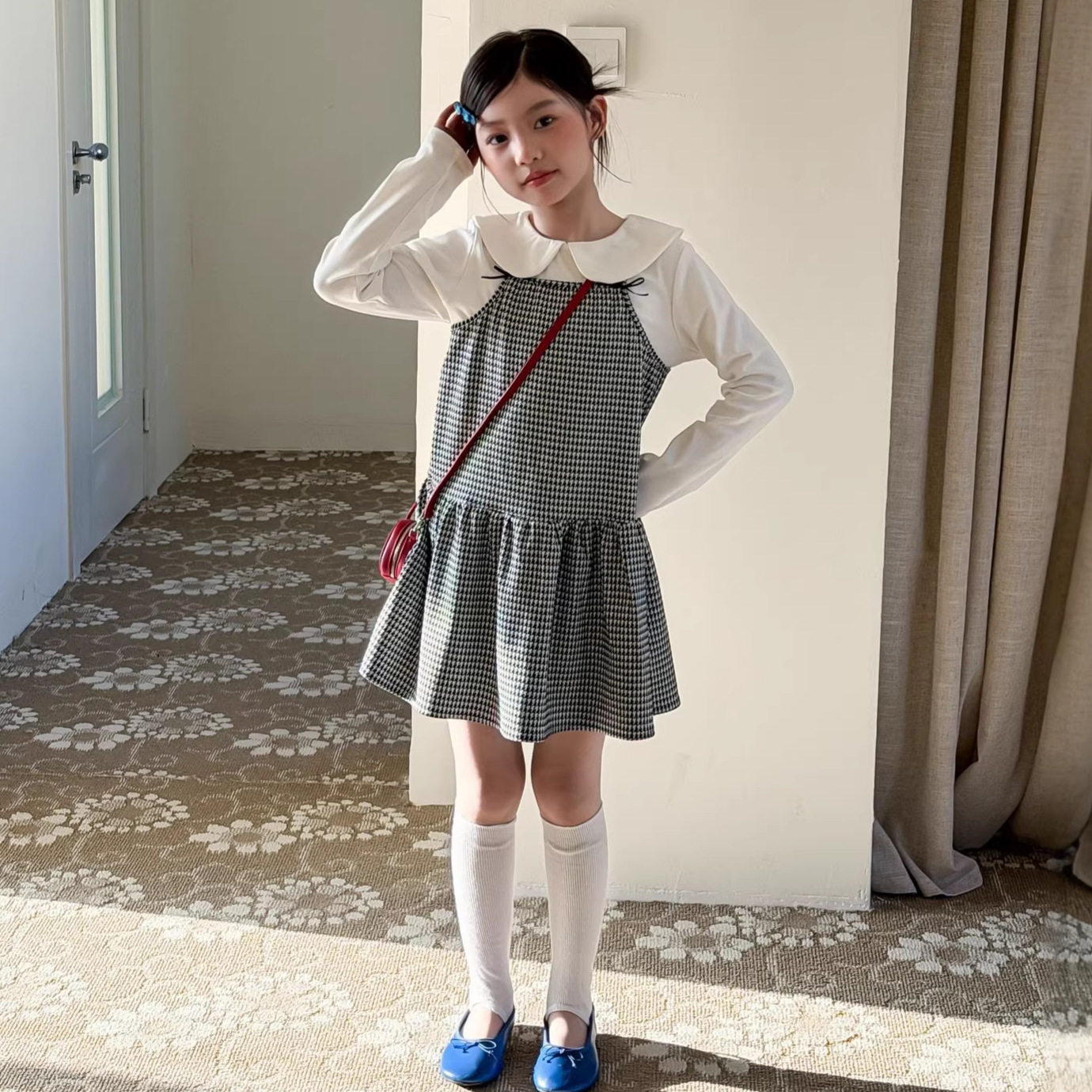 童装2026春女童学院风娃娃领t恤衫蝴蝶结格子背带裙两件套中小童