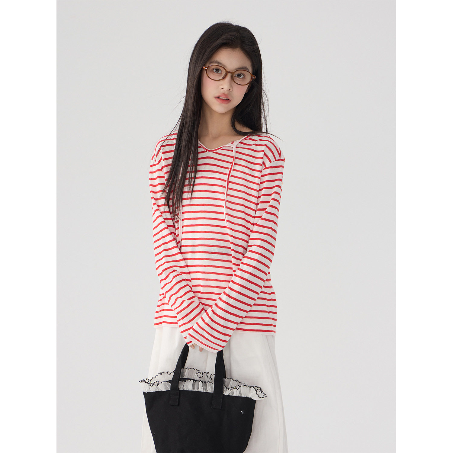 女童慵懒风条纹t恤2026春装新款儿童正反两穿长袖百搭洋气上衣潮