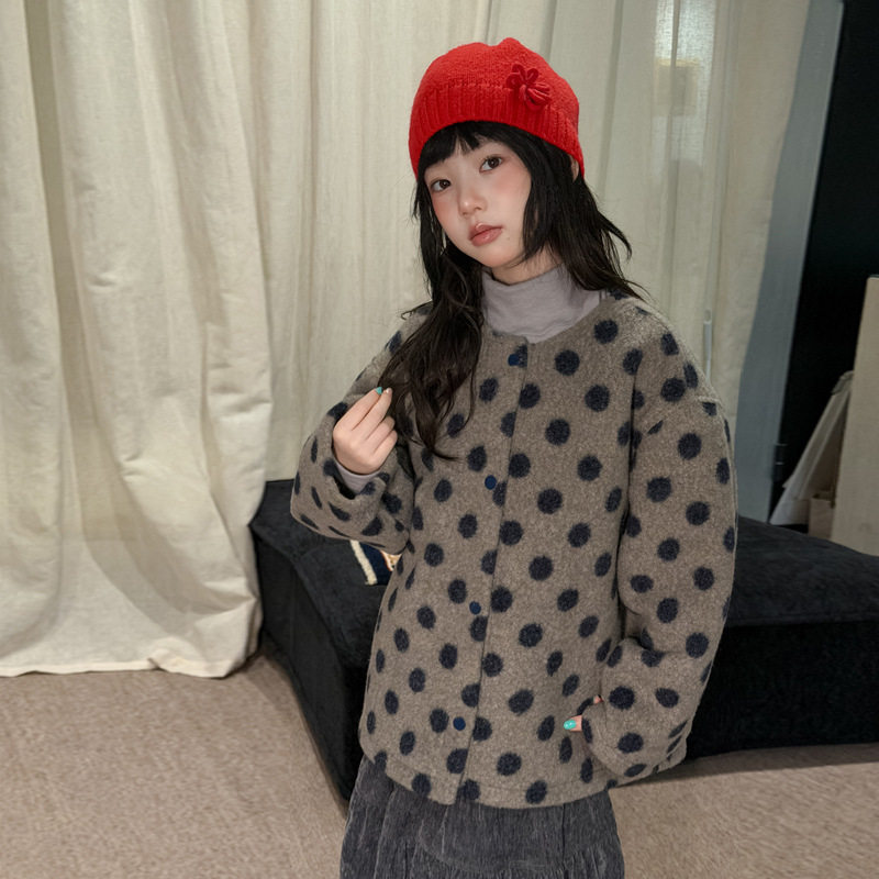 花与寻女童2026年冬款波点呢毛一体外套软糯毛呢单排扣宽松外套潮