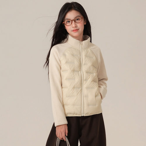 女童轻量化拼接羽绒服2026冬装新款儿童轻薄防风保暖潮流拉链外套