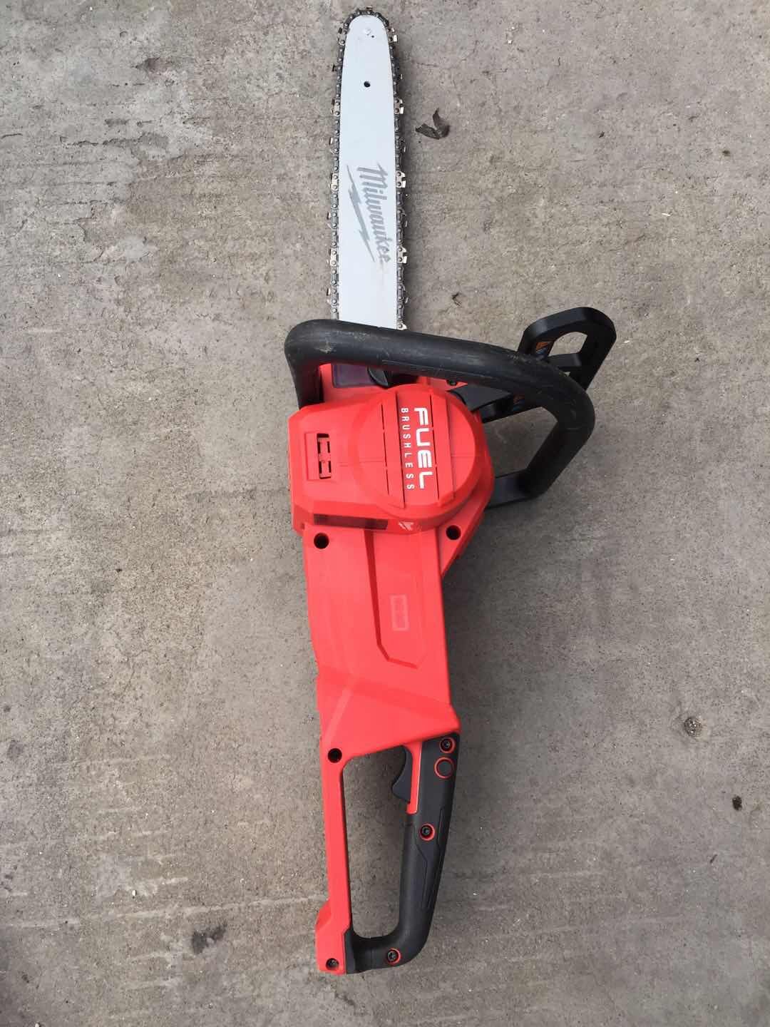 美国 进口米沃奇18v无刷锂电池木工锯.方便户外无电i源充电锯