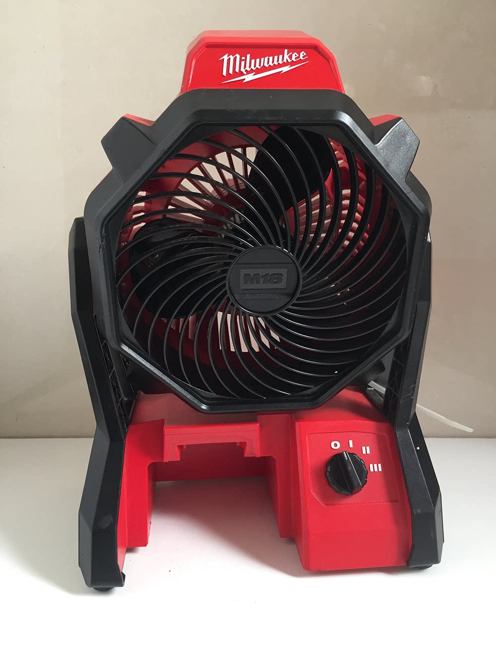 美国进口米沃奇18v锂电池充电风扇/0886-20无源线锂电风扇