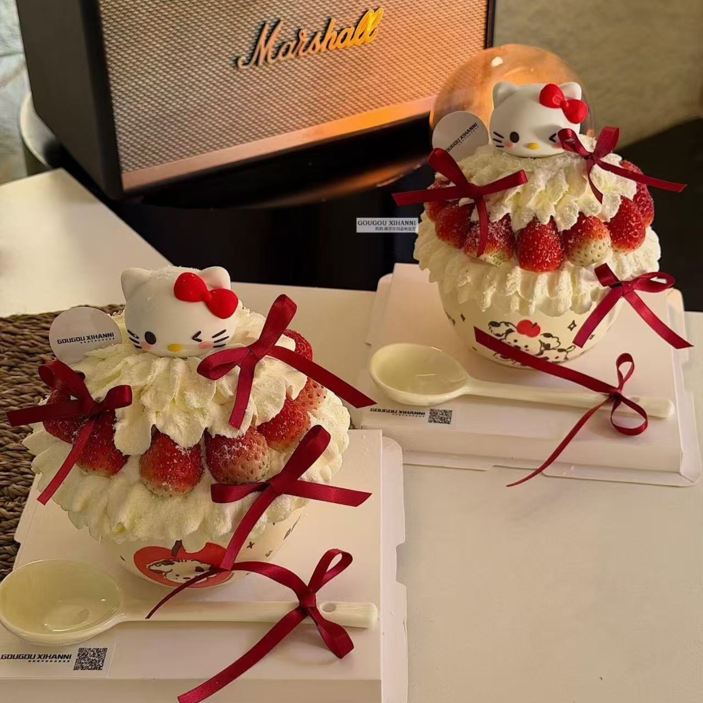 闫狗狗同款圣诞节草莓碗蛋糕装饰可爱KT猫蛋糕碗甜品碗陶瓷碗装扮