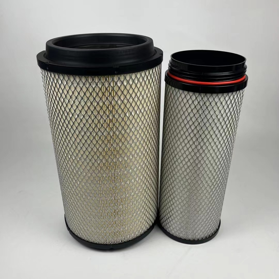 K2442空气滤芯适用重汽豪沃MAX 290 330 350 380马力空滤滤