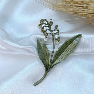 山谷百合胸针淡水珍珠铃兰植物花卉光辉饰界女防走光别针欧美配饰