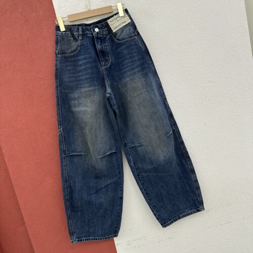 2026秋款JEANS倩小妞19982牛仔裤女高腰水洗皮标弯刀裤压线缩脚裤