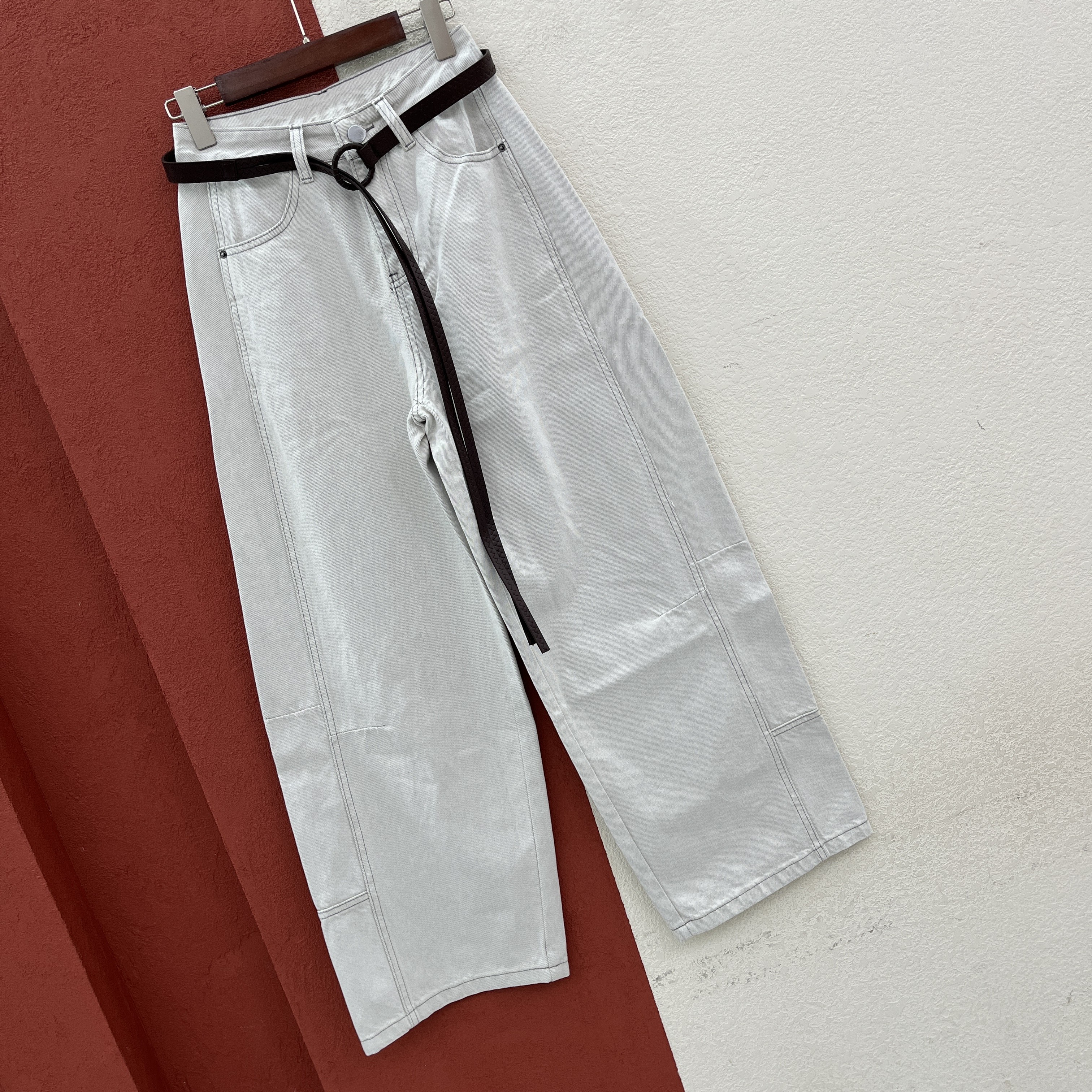 JEANS金蚂蚁8903-2牛仔裤女石灰白高腰显瘦弯刀裤垂感压线拖地裤