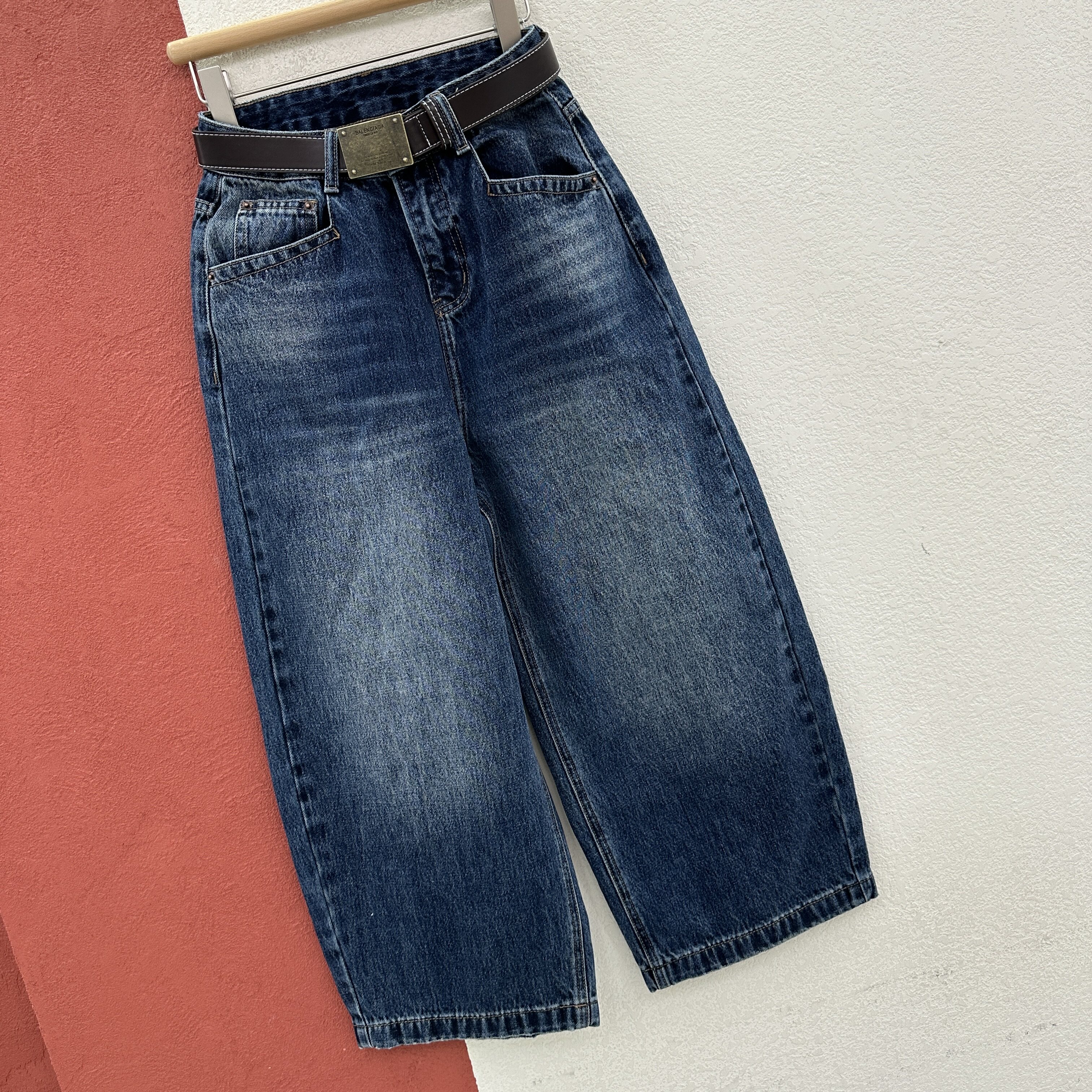 2026秋款JEANS2623显瘦弯刀牛仔裤女高腰九分刺绣海鸥线缩脚裤