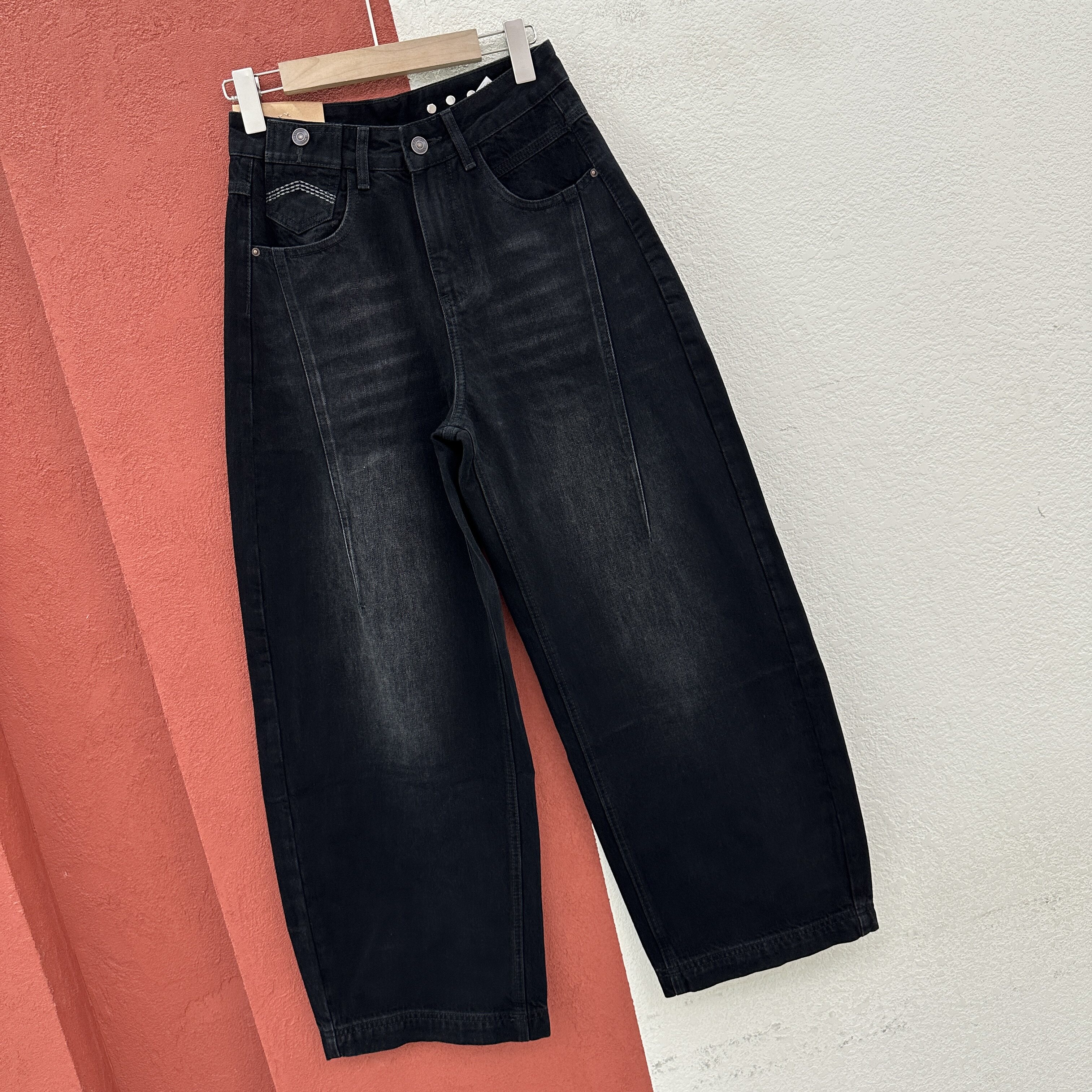 2026秋款JEANS红提子19064牛仔裤女黑灰色弯刀裤高腰压线纽扣长裤