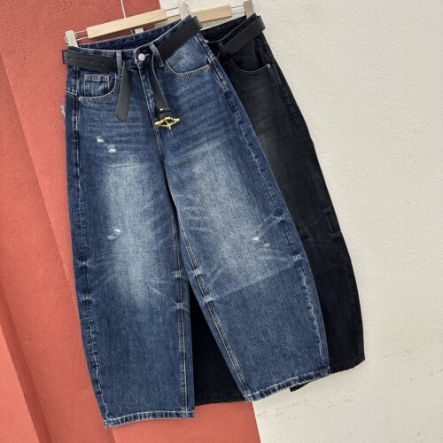 26秋款MADEIN CHINA JEANS沫子18809 18810磨破铆钉弯刀牛仔裤女