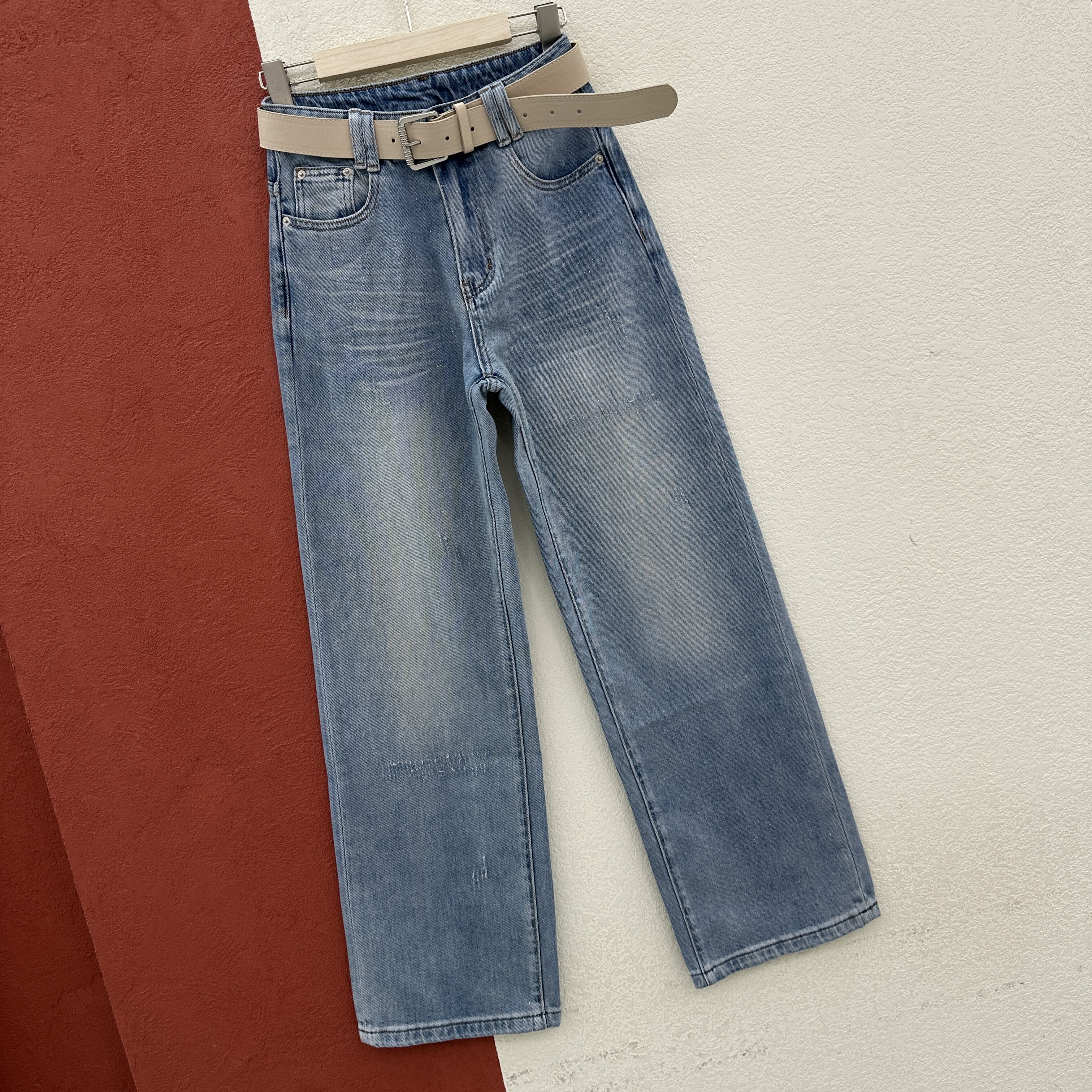 2026春款 FASHION KAILI凯立68539牛仔女细闪亮晶晶窄版直筒长裤