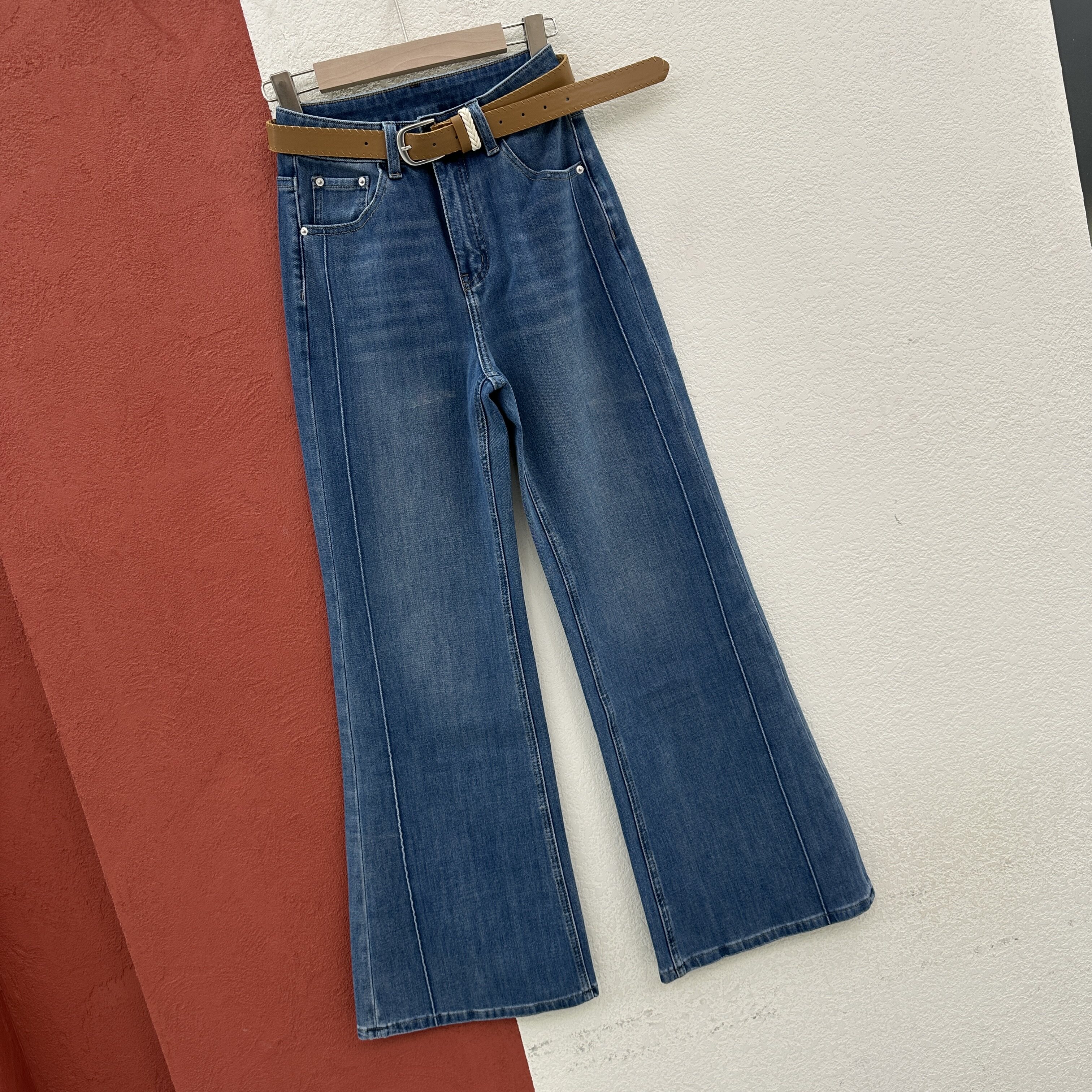 2026春款YAK JEANS阿里莎莎87561牛仔裤女高腰显瘦微喇裤喇叭长裤