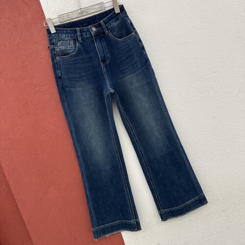 2026秋款Q FASHION JEANS酷希莱8661九分显瘦微喇牛仔裤女喇叭裤