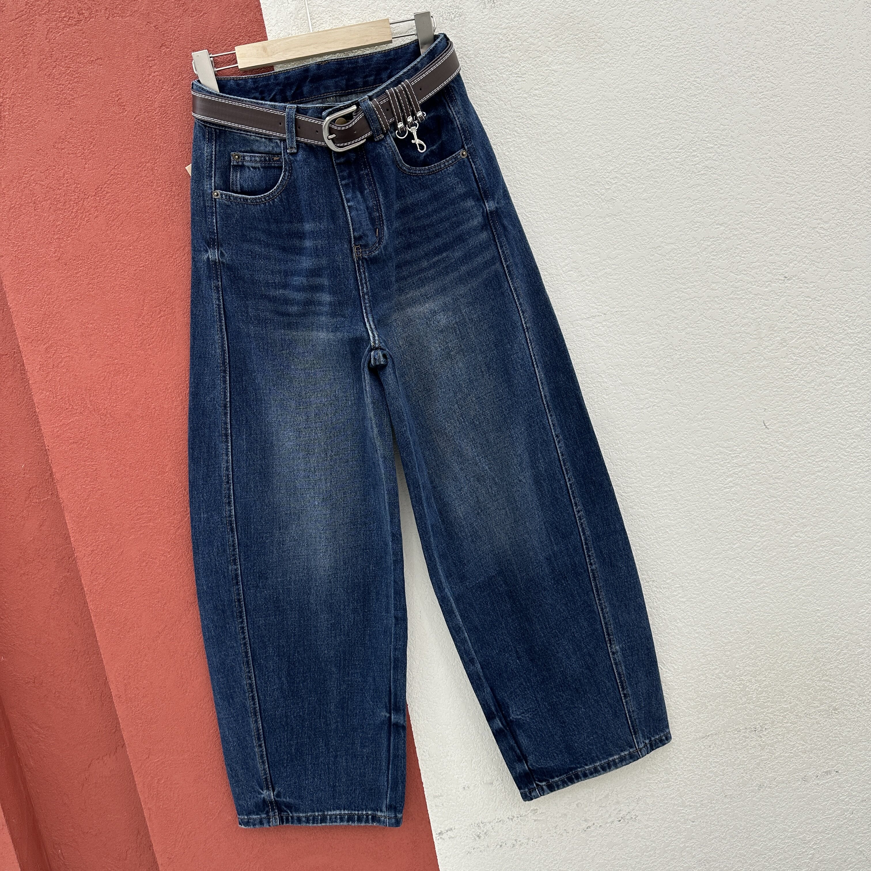 2026秋款FASHION JEANS牛仔裤YILIUYI壹流壹8225女高腰束脚弯刀裤
