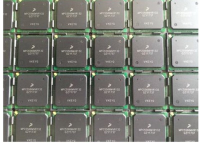 MPC5566MVR132 MPC5566MZP132
