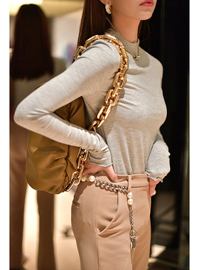 CAN秋季新款 长袖纯色修身显瘦T恤女复古红色个性打底衫上衣